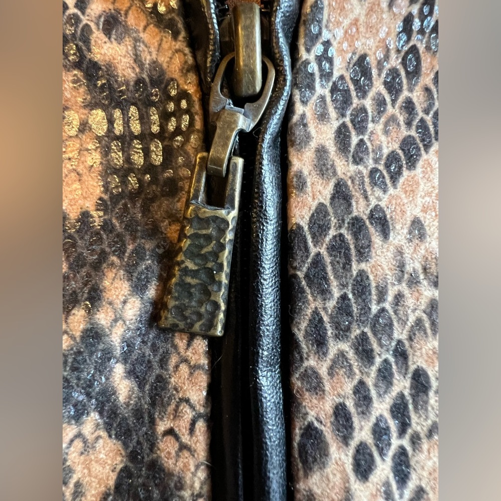 Joseph Ribkoff Python Jacket Zippered Front & Cuf… - image 5